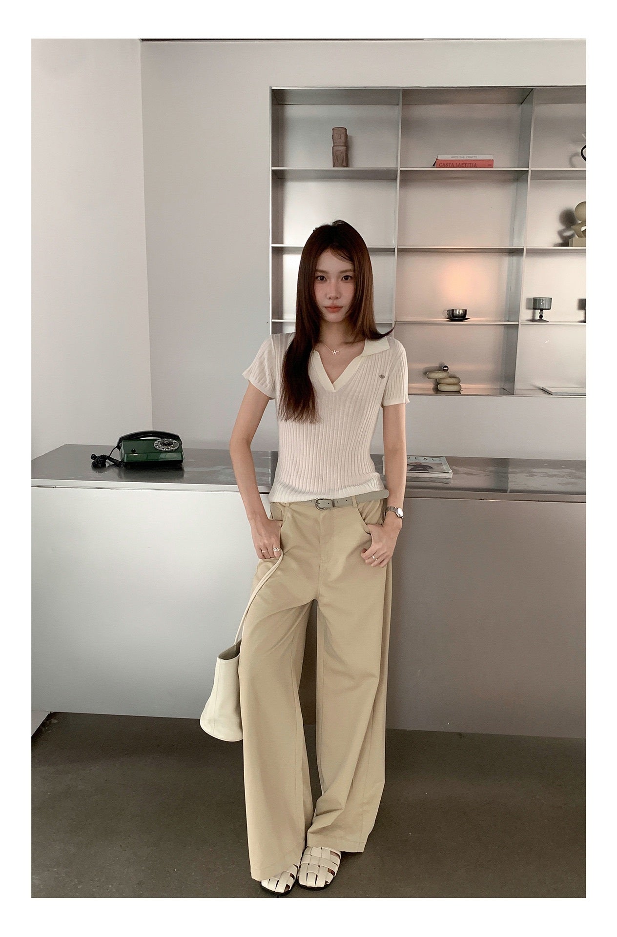 ハイウエストコットンワイドストレートパンツ