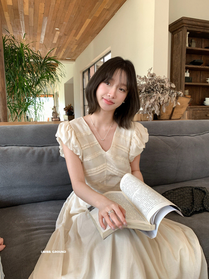 レースラインパフスリーブティアードワンピース