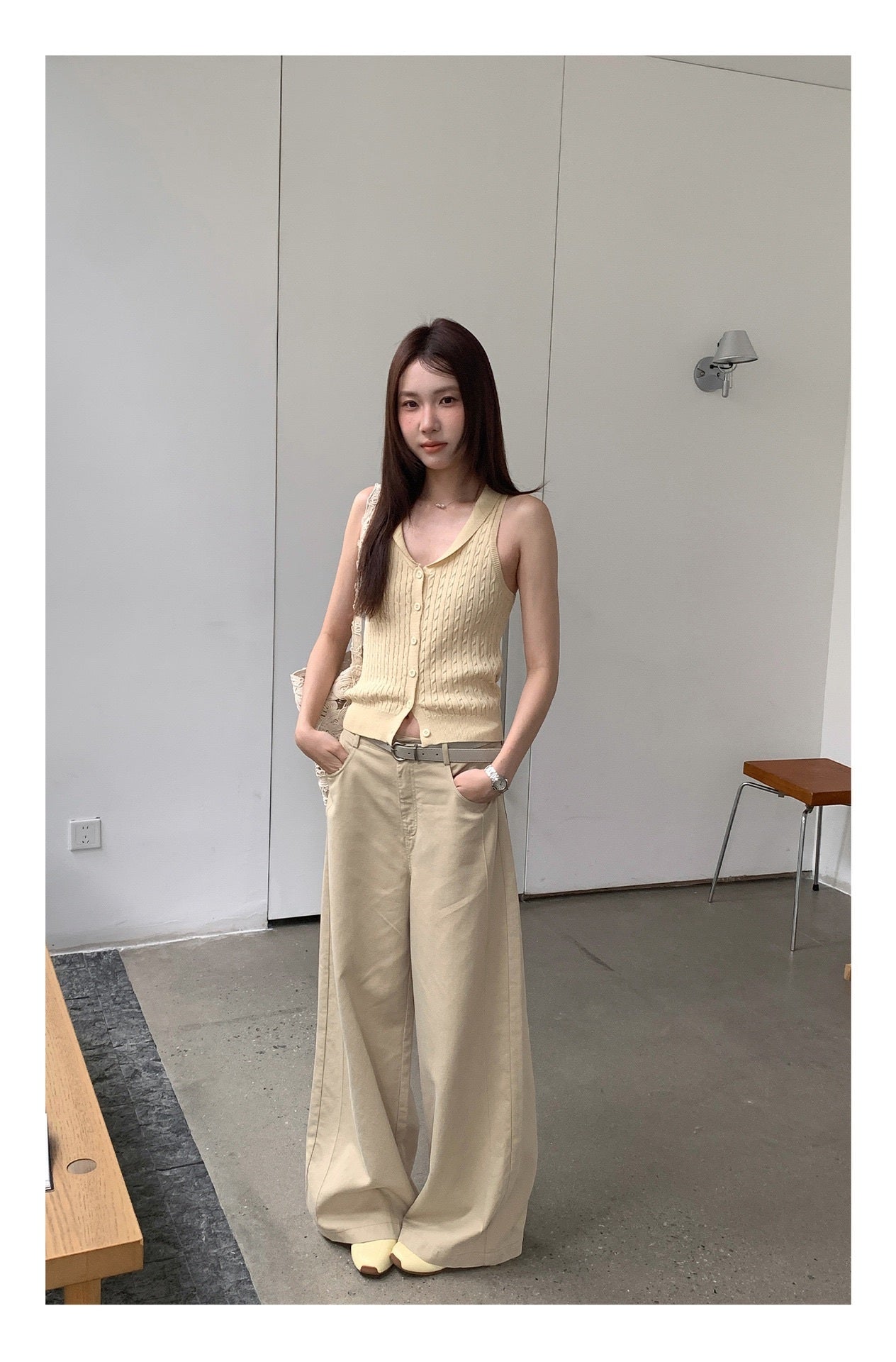 ハイウエストコットンワイドストレートパンツ