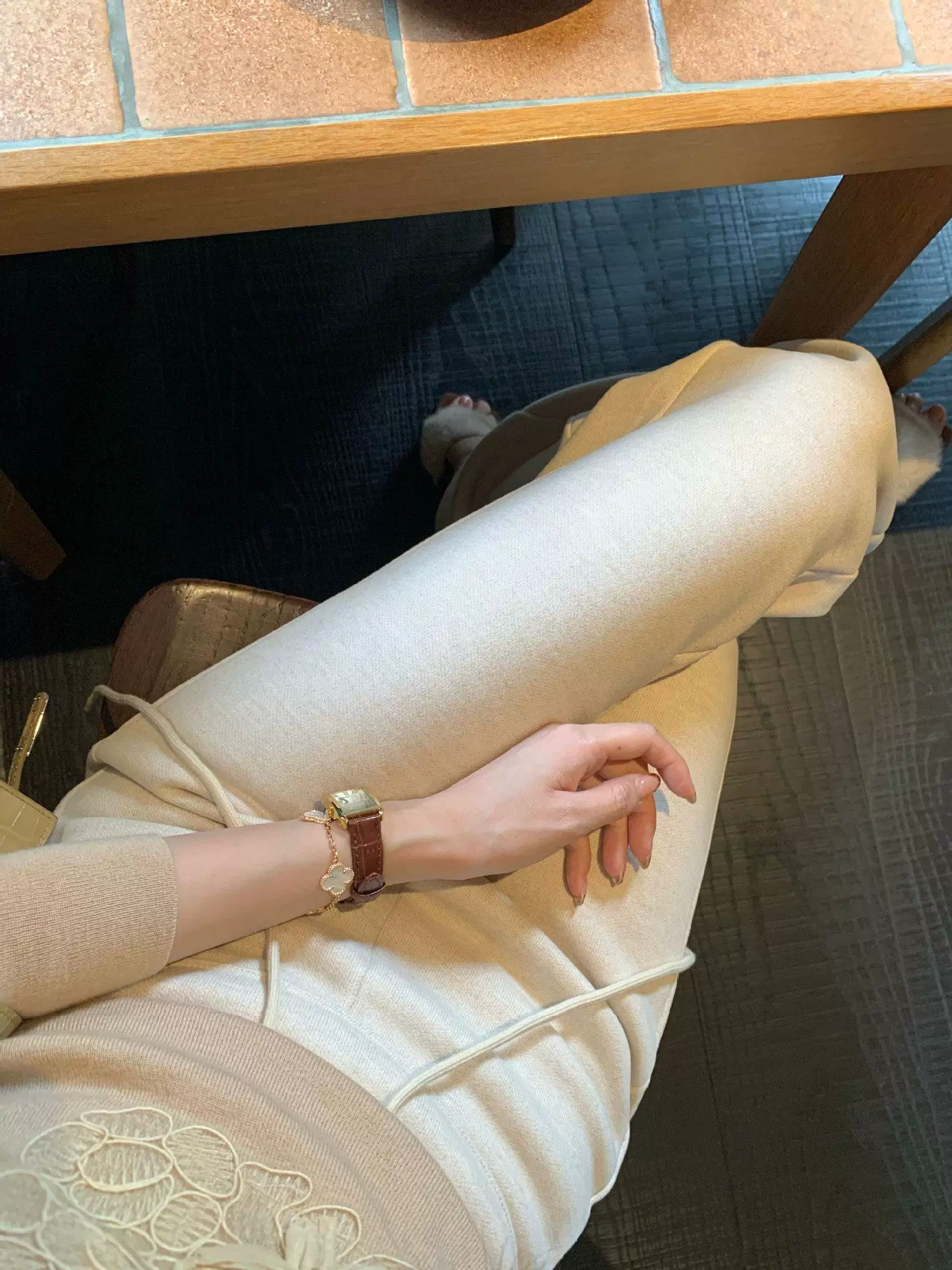 ドローストリングソフトタッチワイドパンツ