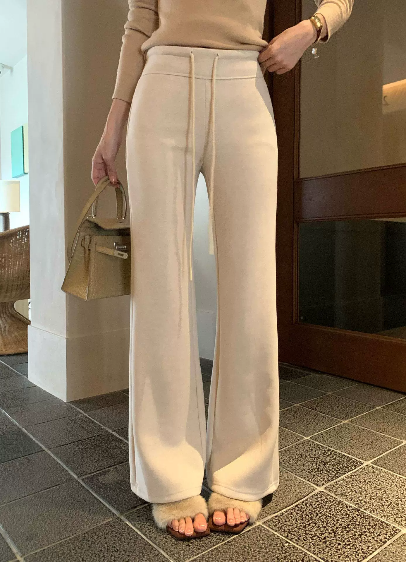 ドローストリングソフトタッチワイドパンツ
