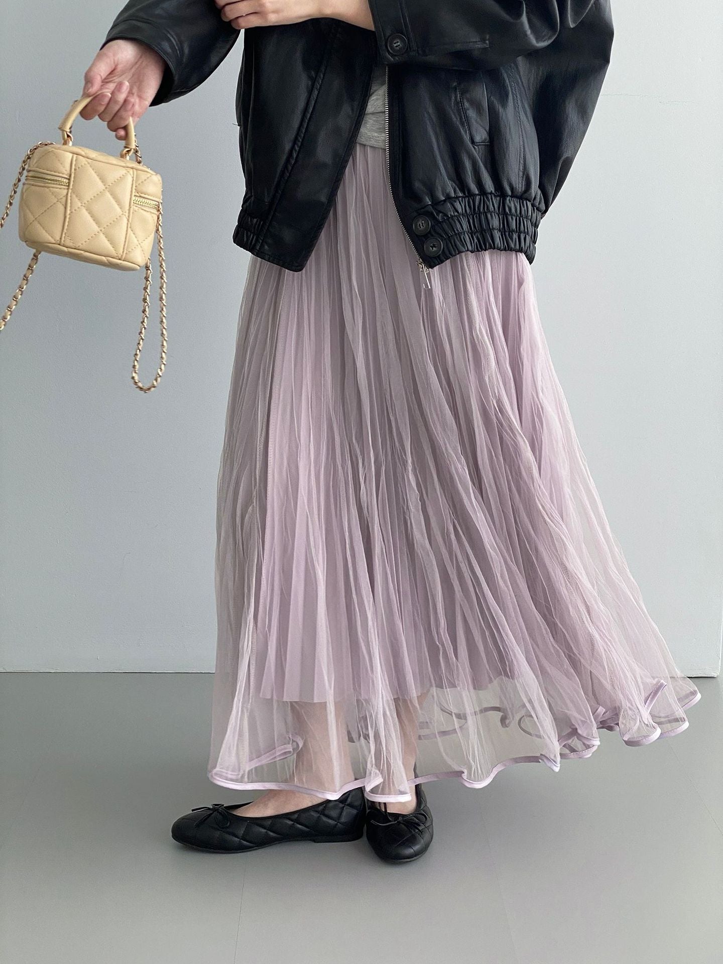 ニュアンスプリーツチュールスカート