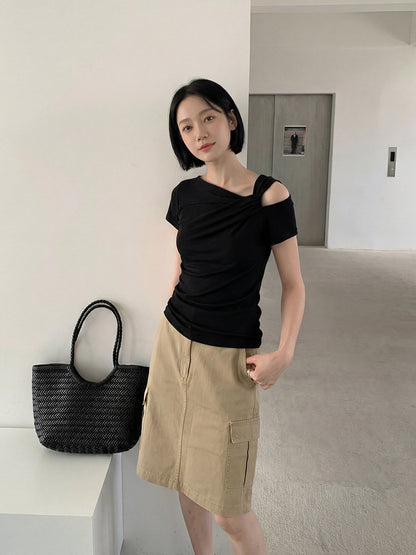 アシンメトリーツイストショルダーTシャツ