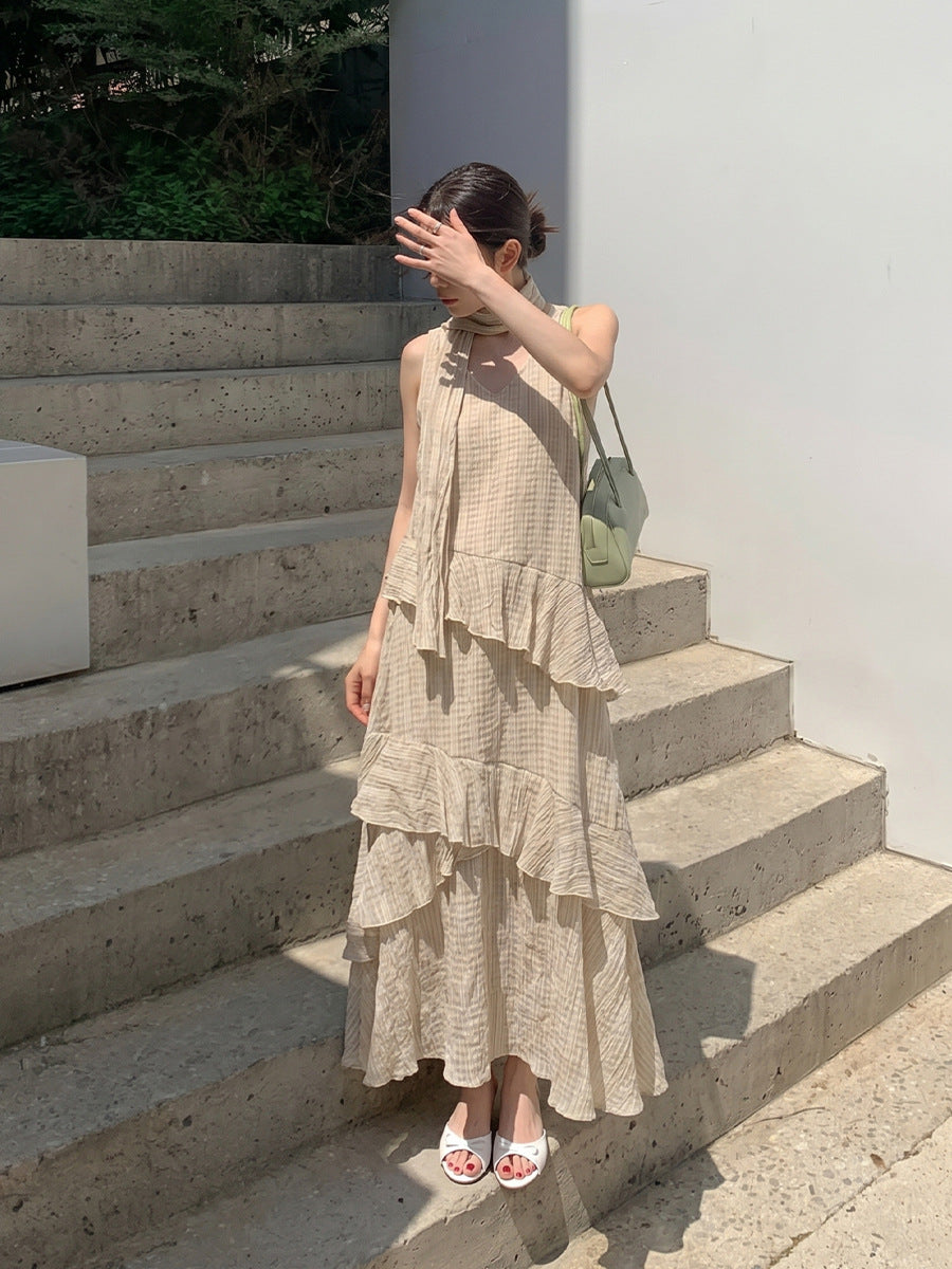 アシンメトリーフリルティアードノースリーブワンピース