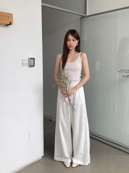 エンブロイダリーレースワイドパンツ