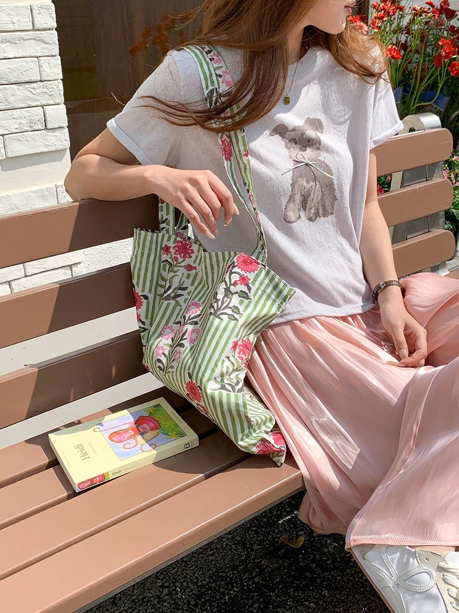 リボンモチーフパピーTシャツ