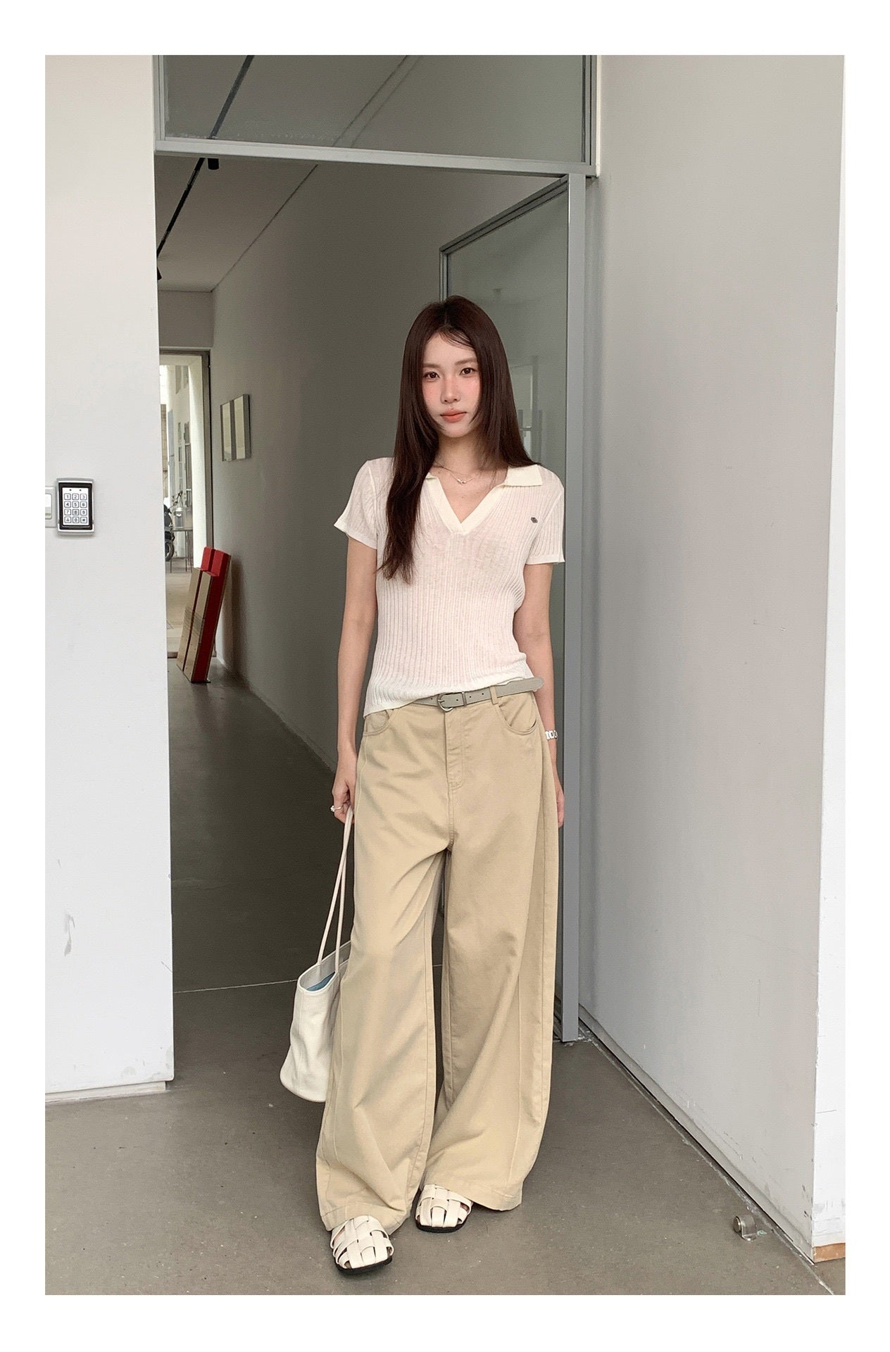 ハイウエストコットンワイドストレートパンツ