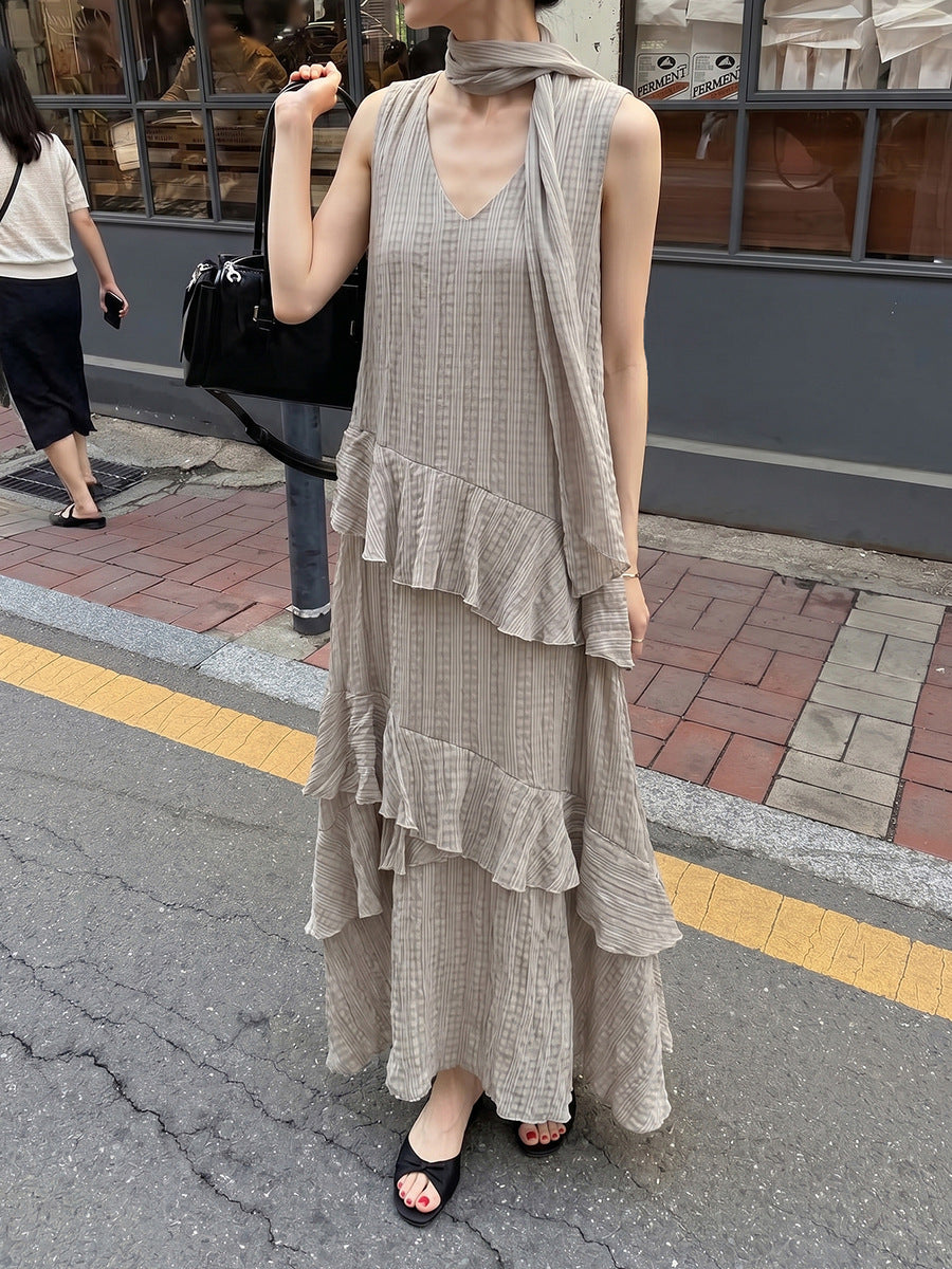 アシンメトリーフリルティアードノースリーブワンピース