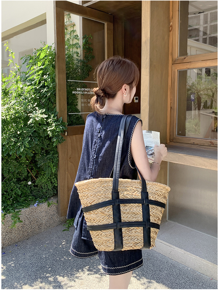 配色ステッチデニムノースリーブ×ショートパンツセットアップ